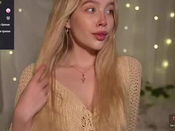 Girls: discover live performances with matured cam models, from teasing to fixations, in a variety of stunning live sex cams.