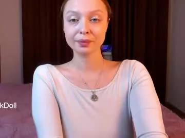 Girls: discover live performances with matured cam models, from teasing to fixations, in a variety of stunning live sex cams.