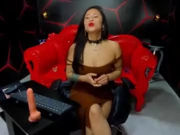 Girls: discover live performances with matured cam models, from teasing to fixations, in a variety of stunning live sex cams.