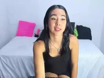 Girls: discover live performances with matured cam models, from teasing to fixations, in a variety of stunning live sex cams.