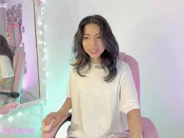 natalie_jaensen from Chaturbate