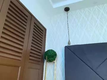 nataly_velez from Chaturbate