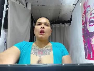 nattasha_foxx from Chaturbate