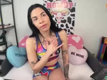 Girls: discover live performances with matured cam models, from teasing to fixations, in a variety of stunning live sex cams.
