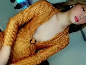 Girls: discover live performances with matured cam models, from teasing to fixations, in a variety of stunning live sex cams.