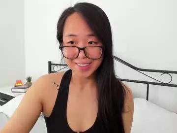 Girls: discover live performances with matured cam models, from teasing to fixations, in a variety of stunning live sex cams.