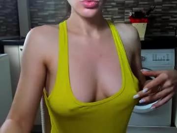Girls: discover live performances with matured cam models, from teasing to fixations, in a variety of stunning live sex cams.