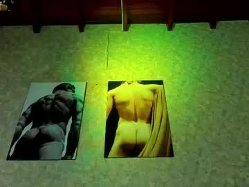 Girls: discover live performances with matured cam models, from teasing to fixations, in a variety of stunning live sex cams.