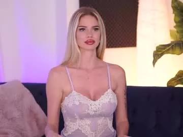 Girls: discover live performances with matured cam models, from teasing to fixations, in a variety of stunning live sex cams.