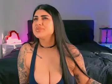 Girls: discover live performances with matured cam models, from teasing to fixations, in a variety of stunning live sex cams.