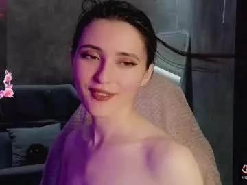 Girls: discover live performances with matured cam models, from teasing to fixations, in a variety of stunning live sex cams.
