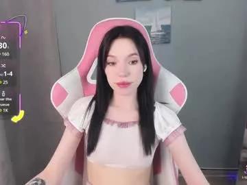 nikkimiltons from Chaturbate