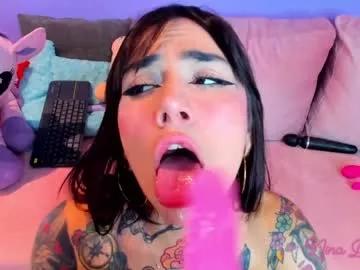 ninadanger from Chaturbate