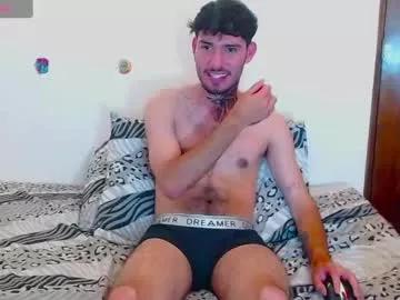 Girls: discover live performances with matured cam models, from teasing to fixations, in a variety of stunning live sex cams.