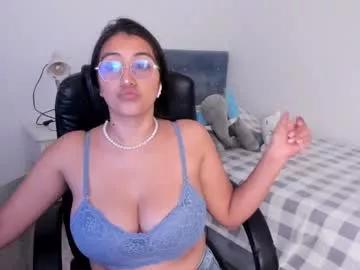 Girls: discover live performances with matured cam models, from teasing to fixations, in a variety of stunning live sex cams.