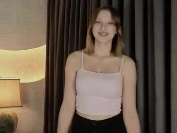 Girls: discover live performances with matured cam models, from teasing to fixations, in a variety of stunning live sex cams.