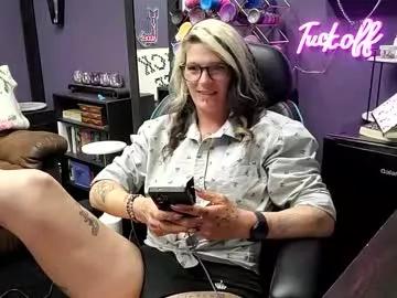 oddywithabody from Chaturbate
