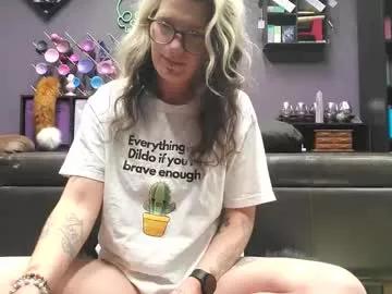 oddywithabody from Chaturbate