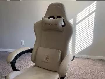 officialtommycash from Chaturbate
