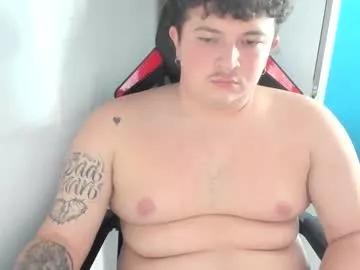 onewhiteboichub from Chaturbate is Freechat