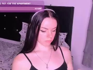 Girls: discover live performances with matured cam models, from teasing to fixations, in a variety of stunning live sex cams.
