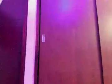 petitee_lunna from Chaturbate is Freechat