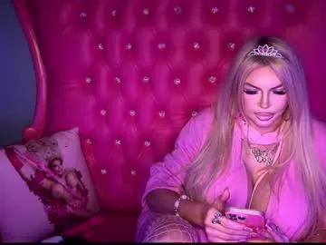 Girls: discover live performances with matured cam models, from teasing to fixations, in a variety of stunning live sex cams.