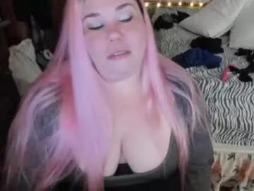 Girls: discover live performances with matured cam models, from teasing to fixations, in a variety of stunning live sex cams.