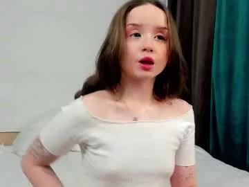Girls: discover live performances with matured cam models, from teasing to fixations, in a variety of stunning live sex cams.