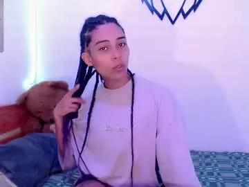 pupi_wolf from Chaturbate
