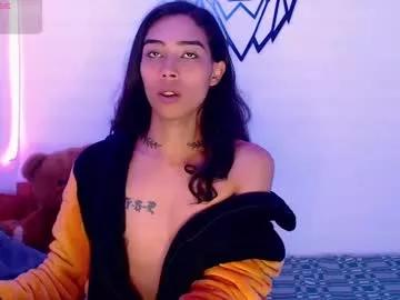 pupi_wolf from Chaturbate