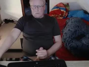 pussylovercb from Chaturbate