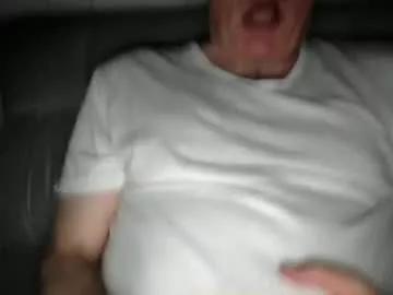 pussyslav39 from Chaturbate