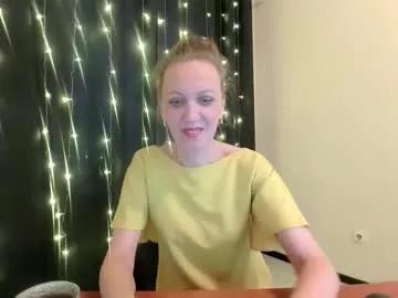 Girls: discover live performances with matured cam models, from teasing to fixations, in a variety of stunning live sex cams.