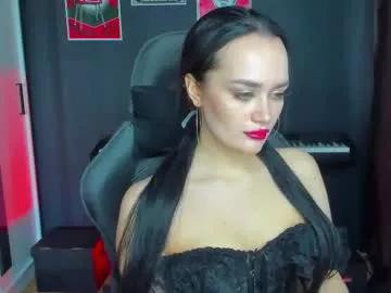 Girls: discover live performances with matured cam models, from teasing to fixations, in a variety of stunning live sex cams.