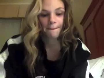 queenpain from Chaturbate