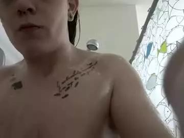 queenstonermami from Chaturbate