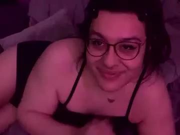 rattlesnakebitch from Chaturbate
