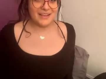 rattlesnakebitch from Chaturbate