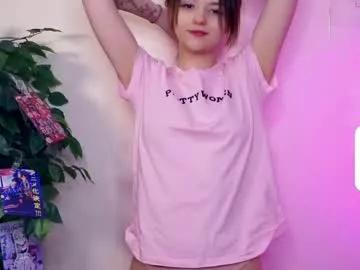 Girls: discover live performances with matured cam models, from teasing to fixations, in a variety of stunning live sex cams.