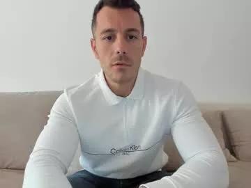 roberto4ever from Chaturbate is Freechat