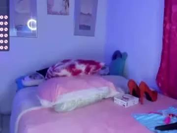 Girls: discover live performances with matured cam models, from teasing to fixations, in a variety of stunning live sex cams.