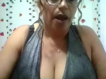rossanalionheart from Chaturbate