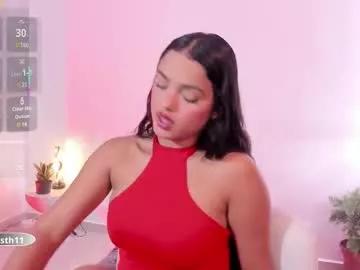 Girls: discover live performances with matured cam models, from teasing to fixations, in a variety of stunning live sex cams.