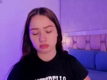 Girls: discover live performances with matured cam models, from teasing to fixations, in a variety of stunning live sex cams.