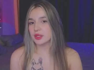 Girls: discover live performances with matured cam models, from teasing to fixations, in a variety of stunning live sex cams.