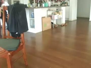 rubberkelly from Chaturbate