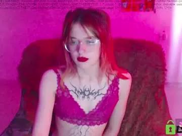 Girls: discover live performances with matured cam models, from teasing to fixations, in a variety of stunning live sex cams.