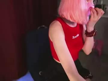 Girls: discover live performances with matured cam models, from teasing to fixations, in a variety of stunning live sex cams.