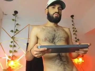 Girls: discover live performances with matured cam models, from teasing to fixations, in a variety of stunning live sex cams.